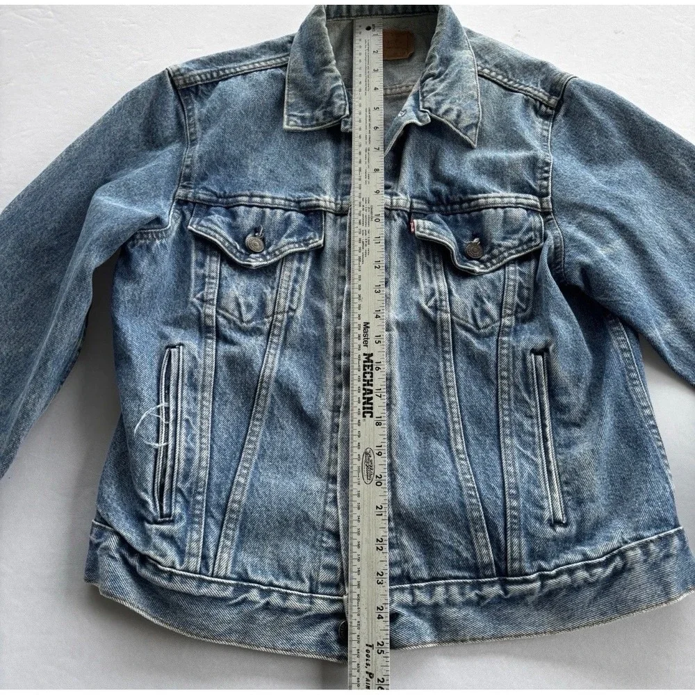 Levi's Denim Trucker Jacket Mens 42R Blue Vintage 70506-0214 Made in USA